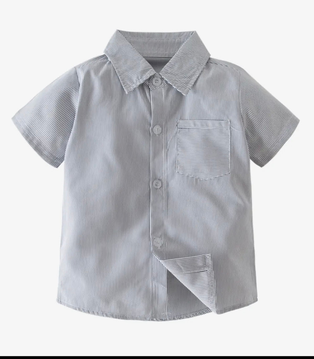 Stormy Ripp Shirt ⛈️🤍