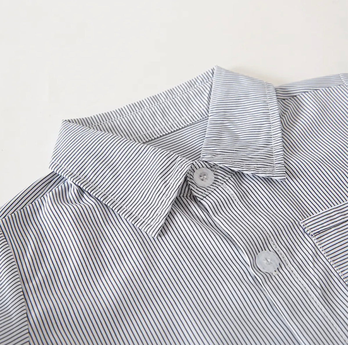 Stormy Ripp Shirt ⛈️🤍